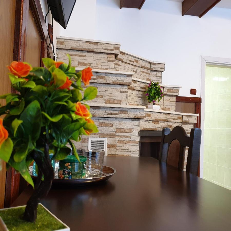 Casa Poenaru Hotel Campulung Moldovenesc Luaran gambar